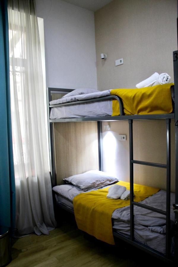Queen Hostel Тбілісі Екстер'єр фото