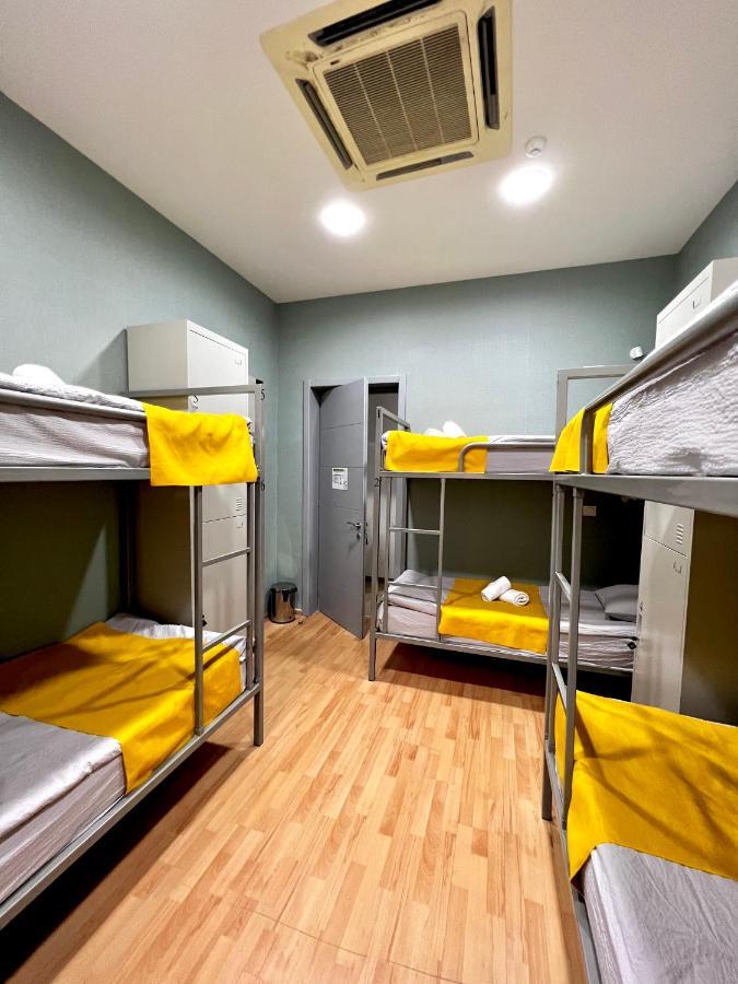 Queen Hostel Тбілісі Екстер'єр фото